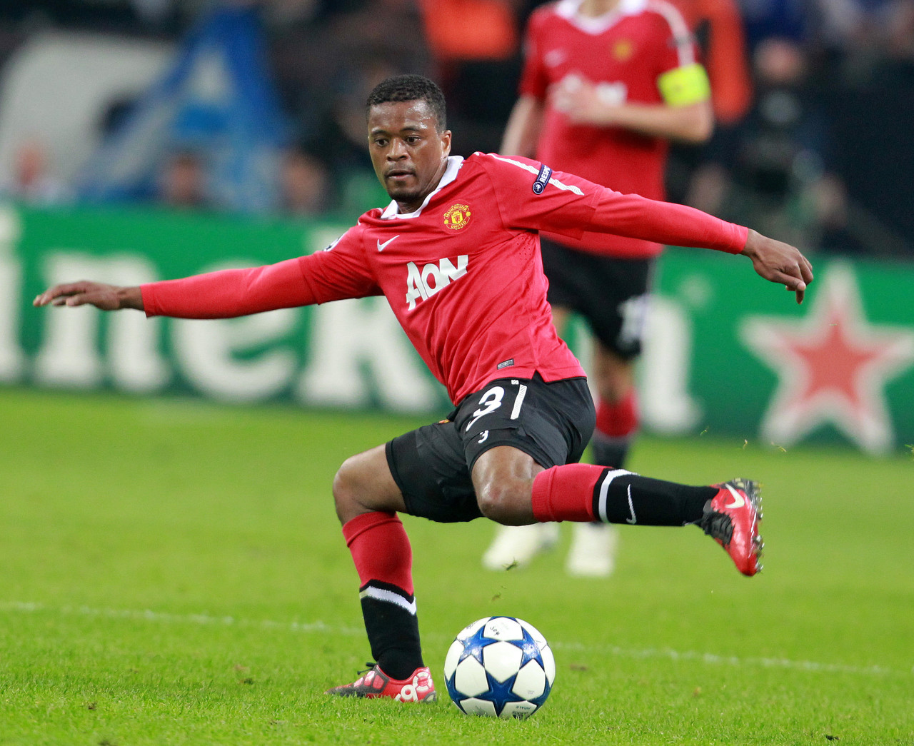 逆境中的團 逆境中的團