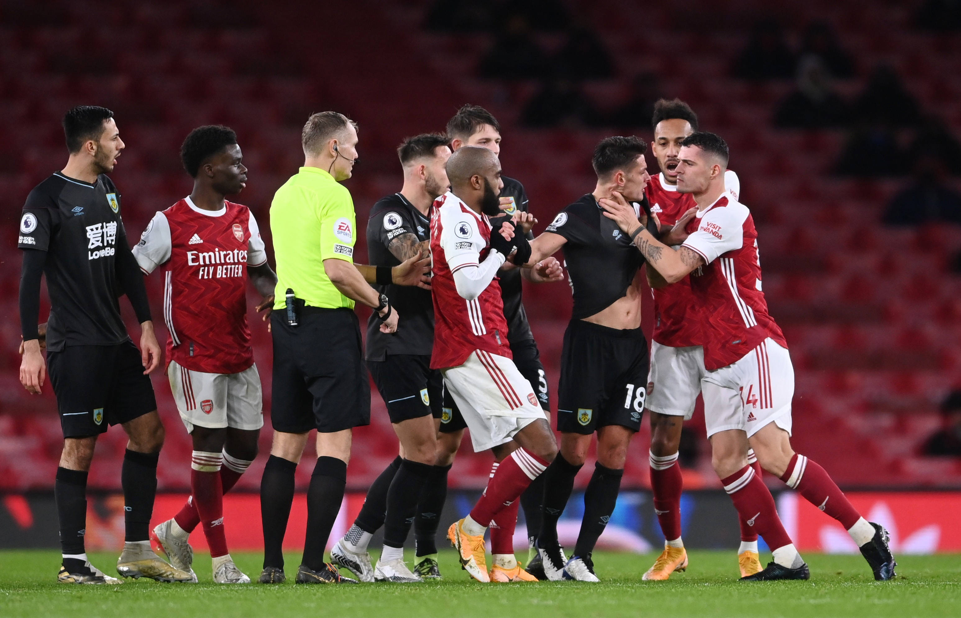 在世界足坛 在世界足坛